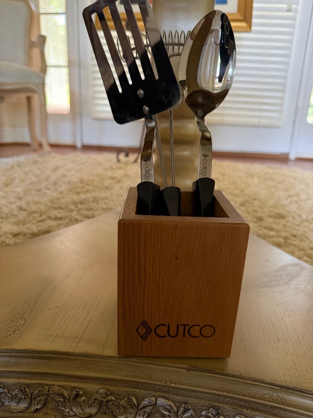 Cutco Utensils Set of 3 with Wooden Solid Oak Caddy